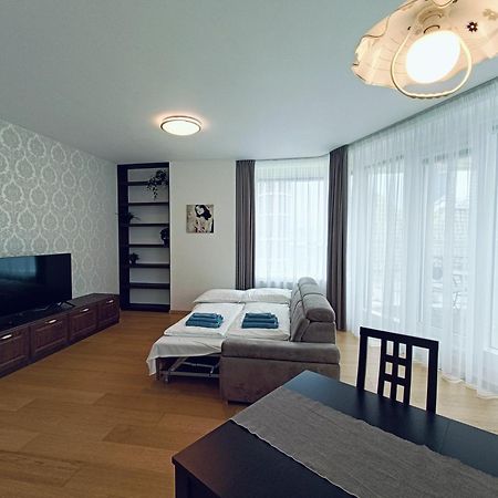 Sag Panorama City Apartment 3 Rooms Free Parking Free Wifi Bratislava Eksteriør bilde
